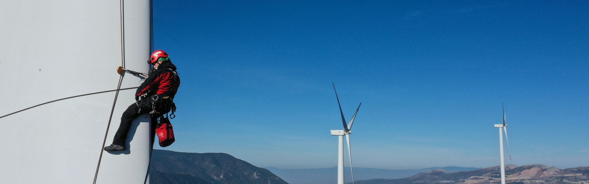 Maintenance work on wind turbines in Izmir: In the coming years, Turkey will expand the share of renewable energies in its electricity mix